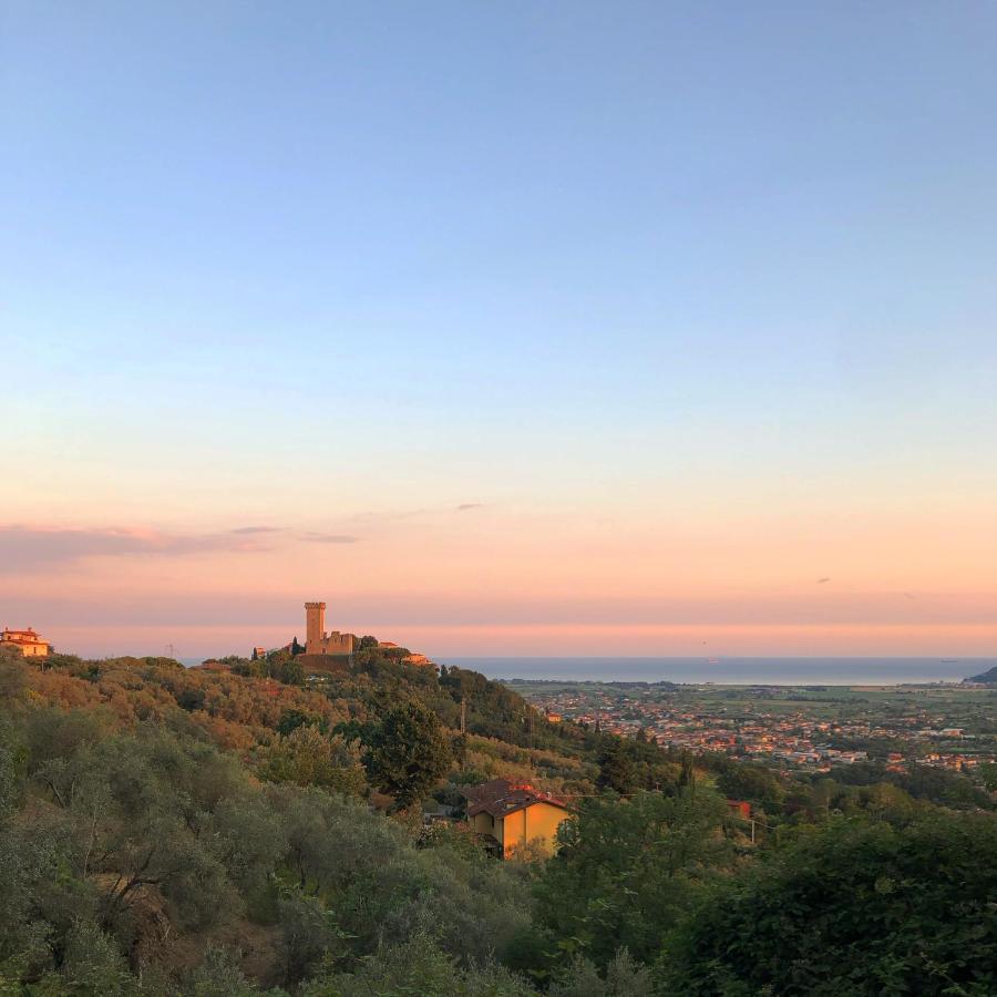 Appartamento Casa Alma Castelnuovo Magra Esterno foto